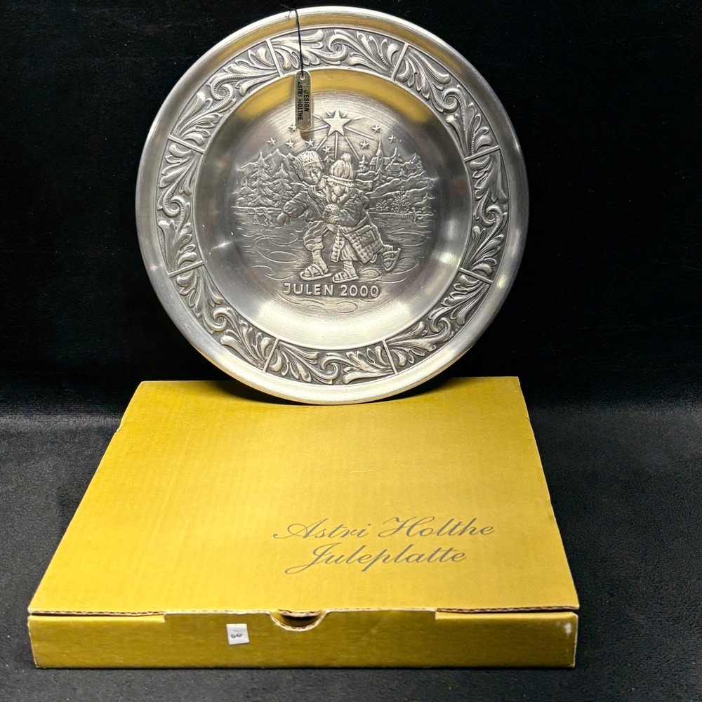 A. Holthe Norway Pewter Julen 2000‎ Christmas Plate #28